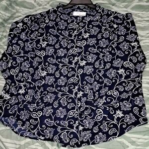 Time and Tru Navy Floral Blouse
